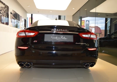 Maserati Quattroporte - foto 6