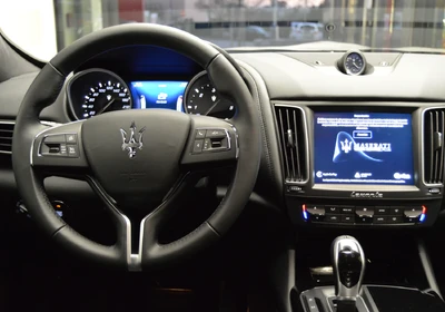 Maserati Levante - foto 8