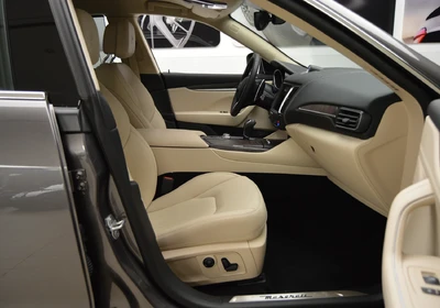 Maserati Levante - foto 8