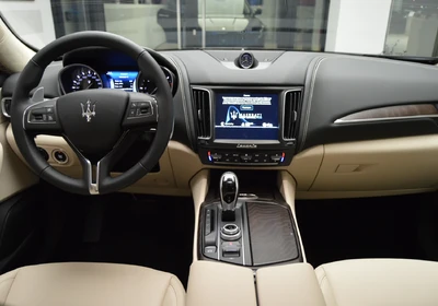 Maserati Levante - foto 6