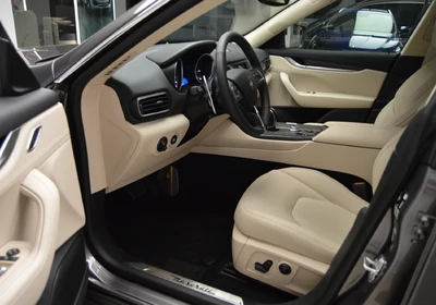 Maserati Levante - foto 5