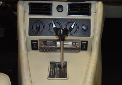 Maserati Kyalami - foto 8