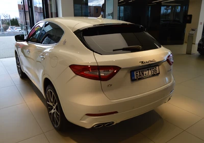 Maserati Levante - foto 4
