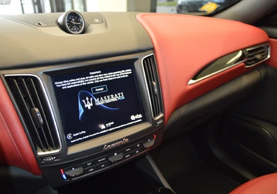 Maserati Levante - foto 8