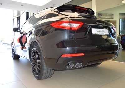 Maserati Levante - foto 2