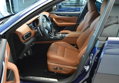 Maserati Levante - foto 4