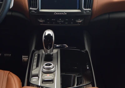 Maserati Levante - foto 8