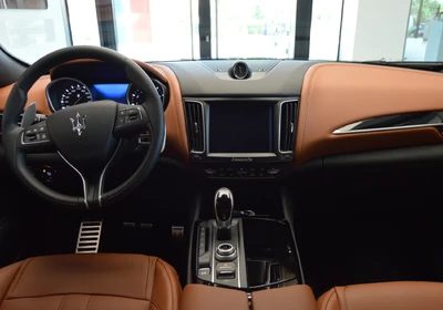 Maserati Levante - foto 7
