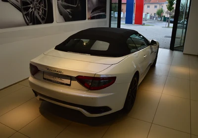 Maserati GranCabrio - foto 13