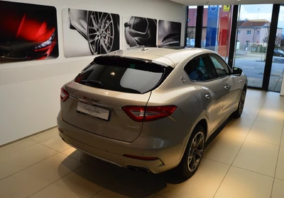 Maserati Levante - foto 3