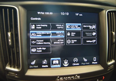 Maserati Levante - foto 15