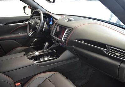 Maserati Levante - foto 14