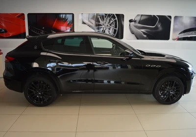Maserati Levante - foto 20