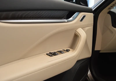 Maserati Levante - foto 7