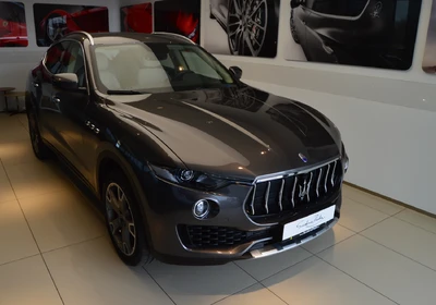Maserati Levante - foto 2