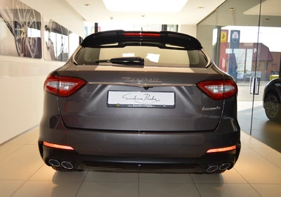 Maserati Levante - foto 5