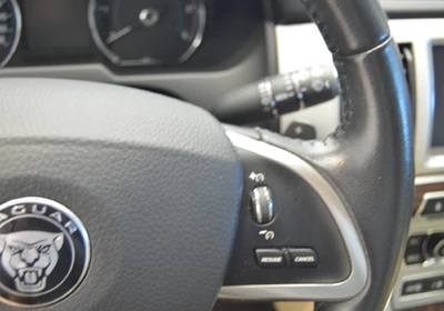 Jaguar XF 2.2D Sportbrake - foto 15