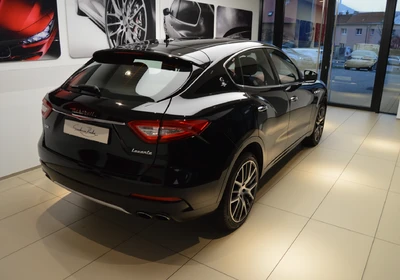 Maserati Levante - foto 3