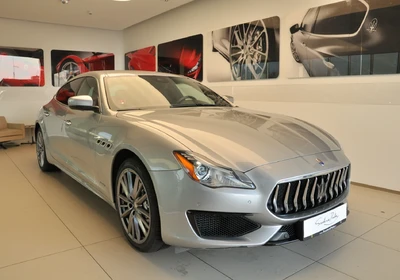 Maserati Quattroporte - foto 1