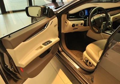 Maserati Quattroporte - foto 9