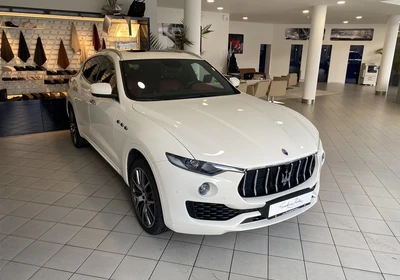 Maserati Levante - foto 2