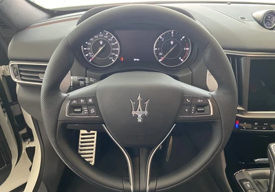 Maserati Levante - foto 11