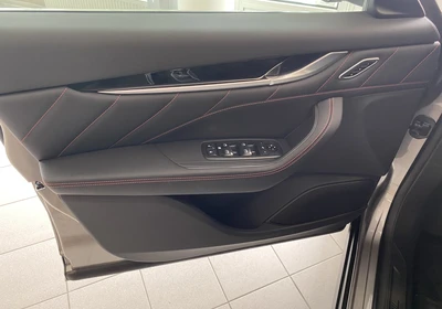 Maserati Levante - foto 12