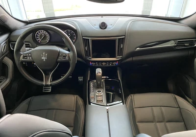 Maserati Levante - foto 8