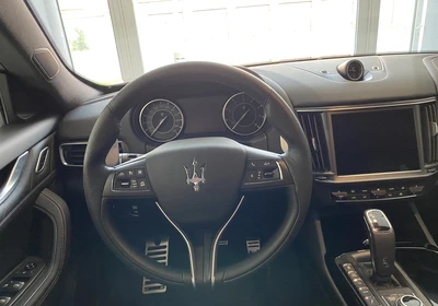 Maserati Levante - foto 11