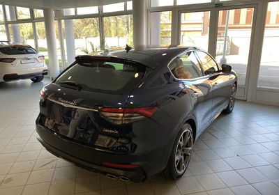 Maserati Levante - foto 6