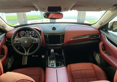 Maserati Levante - foto 13