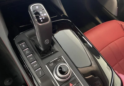 Maserati Levante - foto 19