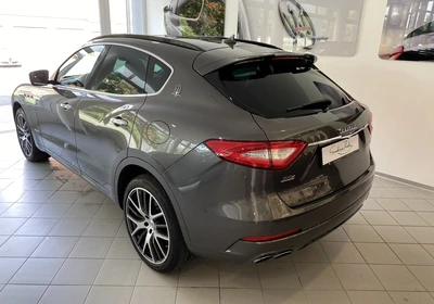 Maserati Levante - foto 4