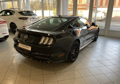 Ford Mustang GT V8 - foto 5