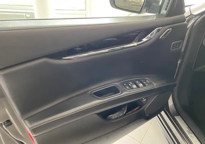 Maserati Quattroporte - foto 8