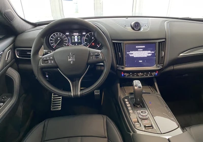 Maserati Levante - foto 9