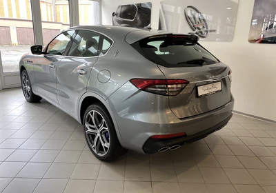 Maserati Levante - foto 5