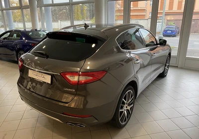 Maserati Levante - foto 5