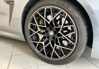 BMW M8 - foto 8
