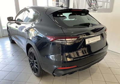 Maserati Levante - foto 4