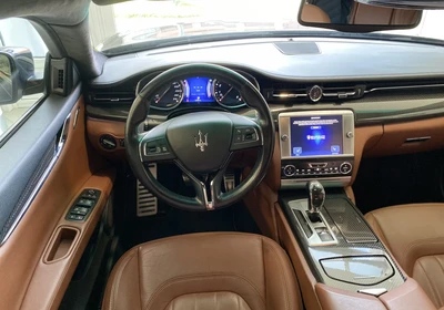 Maserati Quattroporte - foto 12