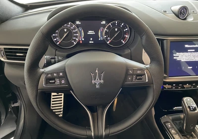 Maserati Levante - foto 12