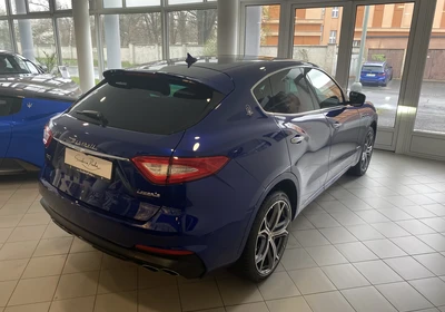 Maserati Levante - foto 5