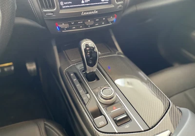 Maserati Levante - foto 18
