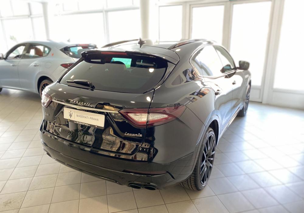Maserati Levante SQ4
