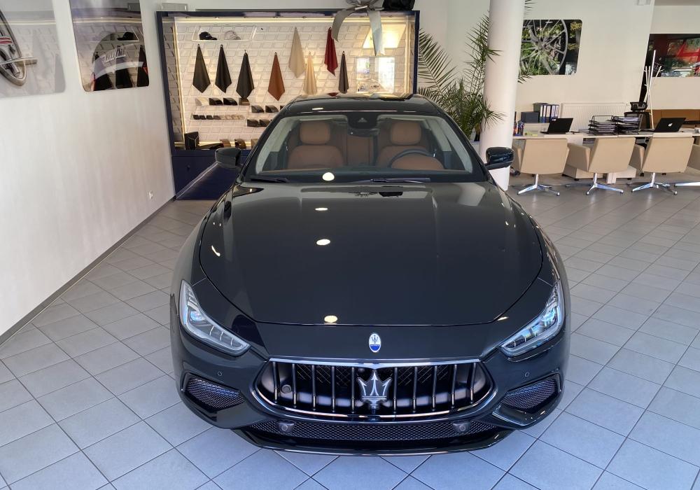 Maserati Ghibli Modena S Q4