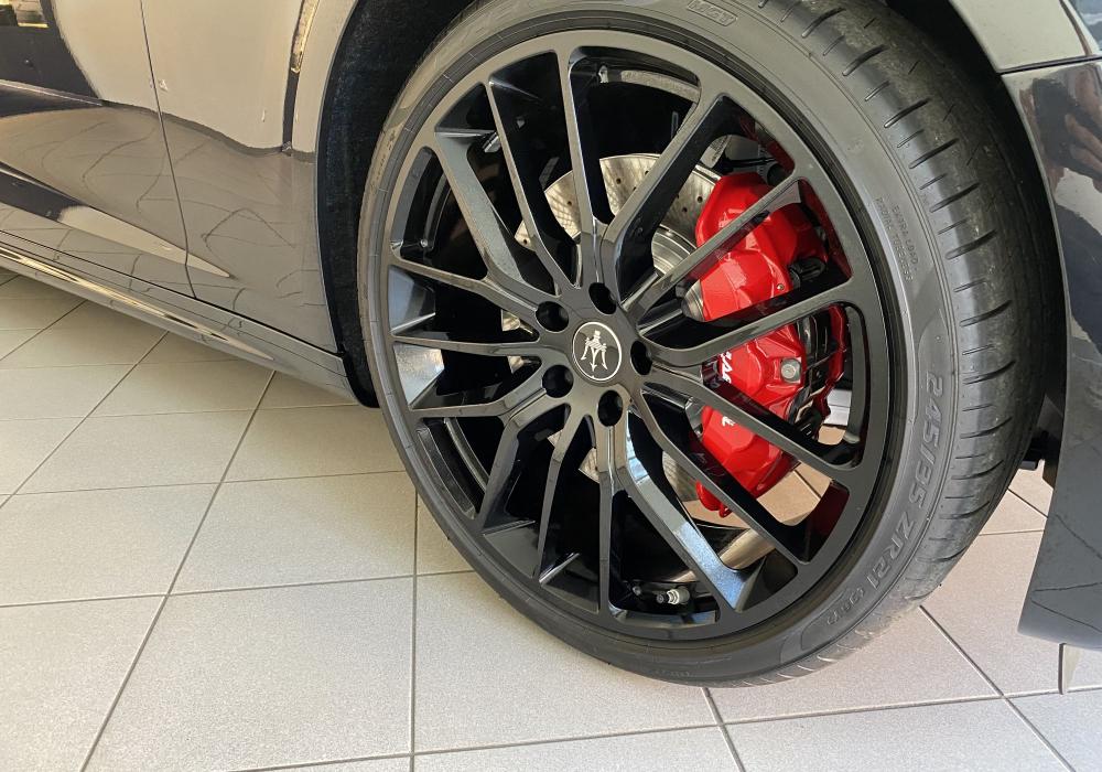 Maserati Ghibli Modena S Q4