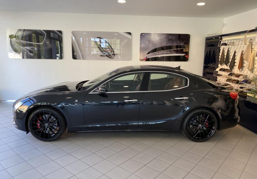 Maserati Ghibli Modena S Q4